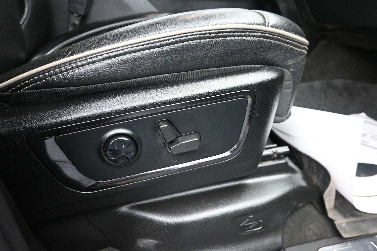 Used 2022 Red Pearl Ram Limited image 9
