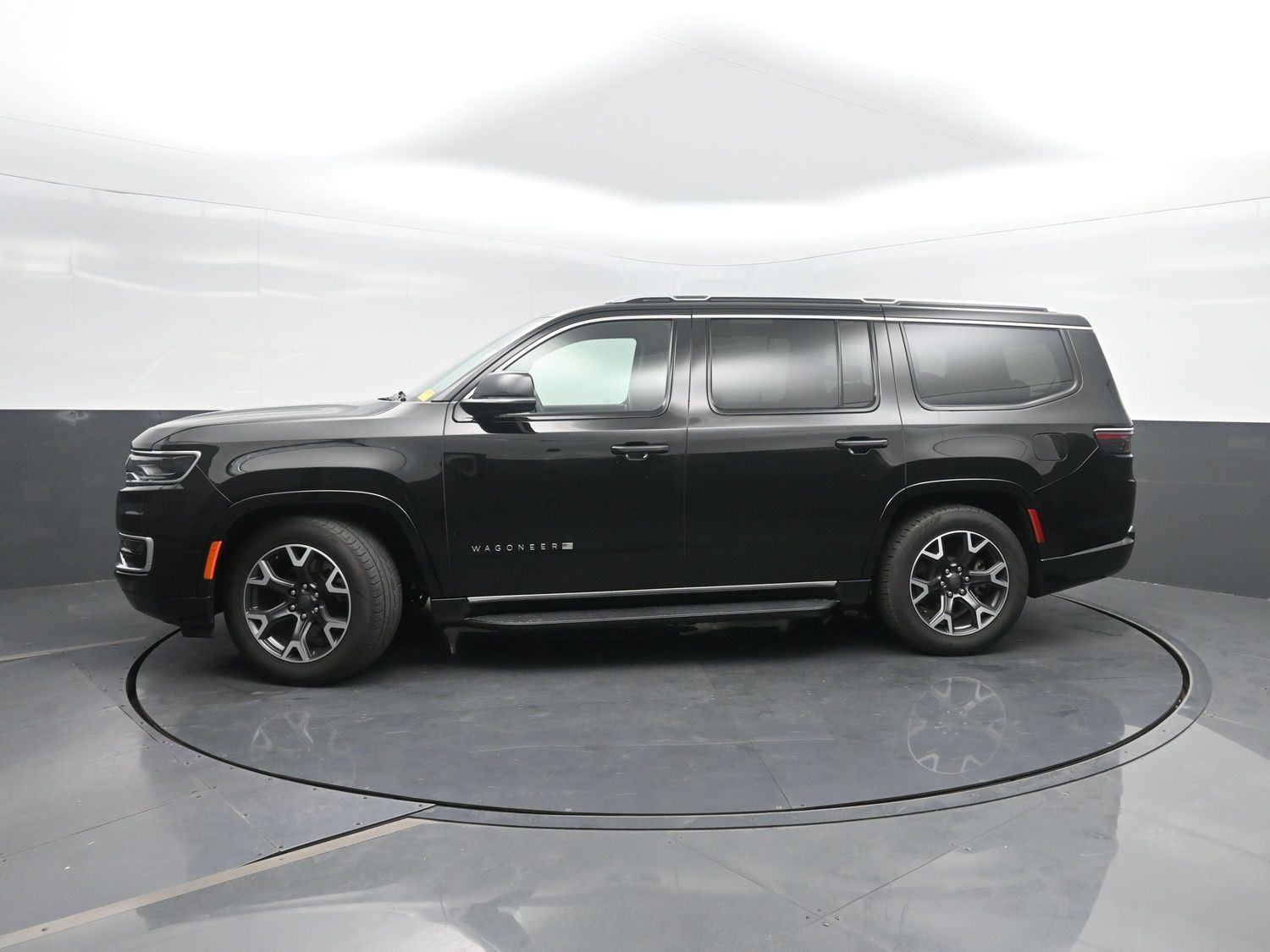 Diamond Black Crystal Pearlcoat 2024 Jeep Wagoneer SUV / Crossover Four-Wheel Drive 8-Speed Automatic