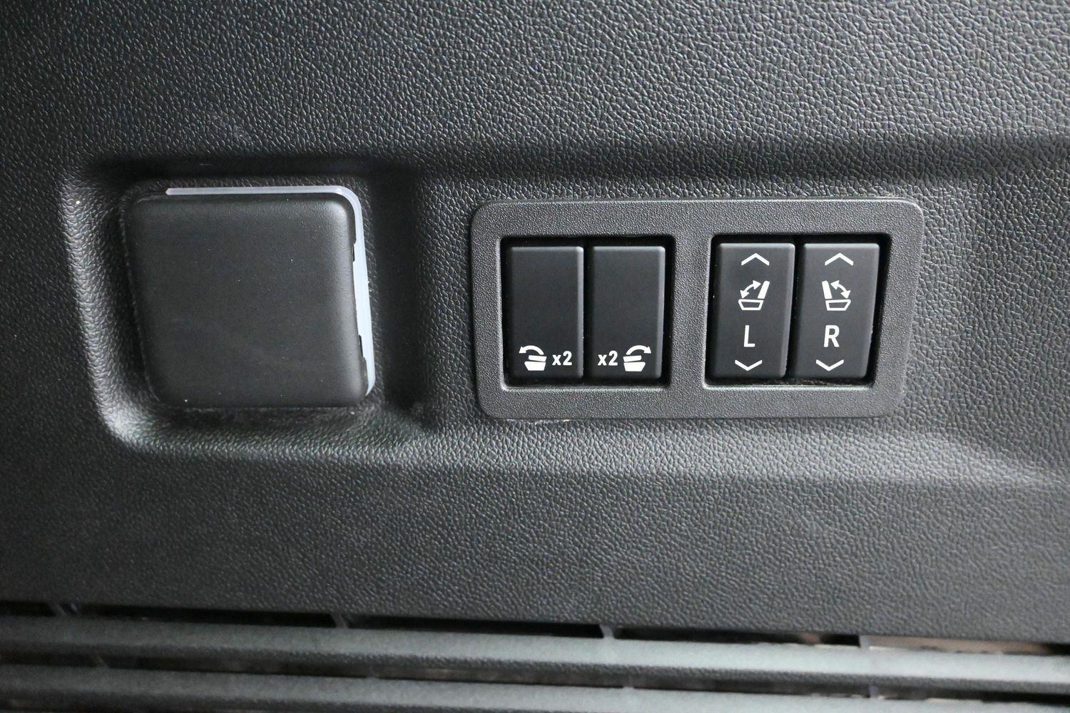 Used 2024 Radiant Red Tintcoat Chevrolet Premier image 19