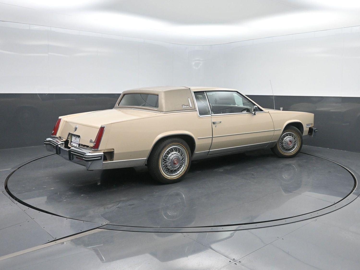 Used 1985  Cadillac  image 2