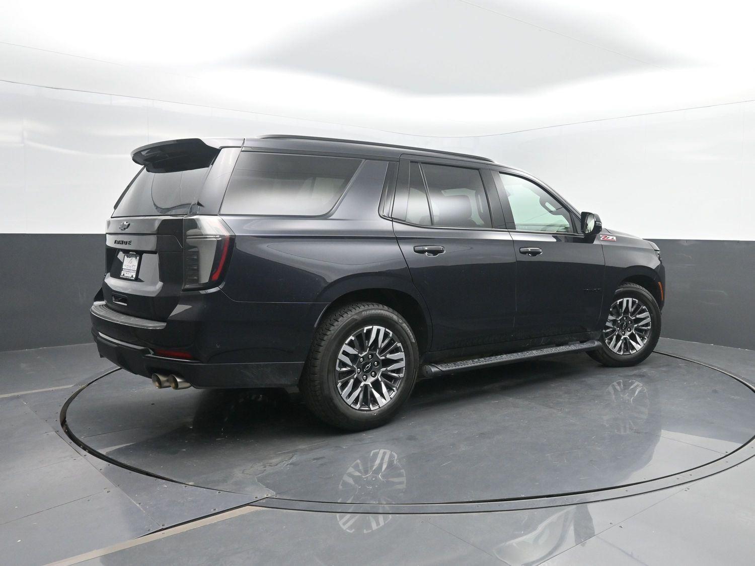 Used 2025 Dark Ash Metallic Chevrolet Z71 image 2