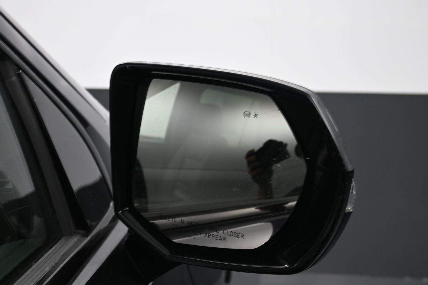 Used 2025 Dark Ash Metallic Chevrolet Z71 image 9