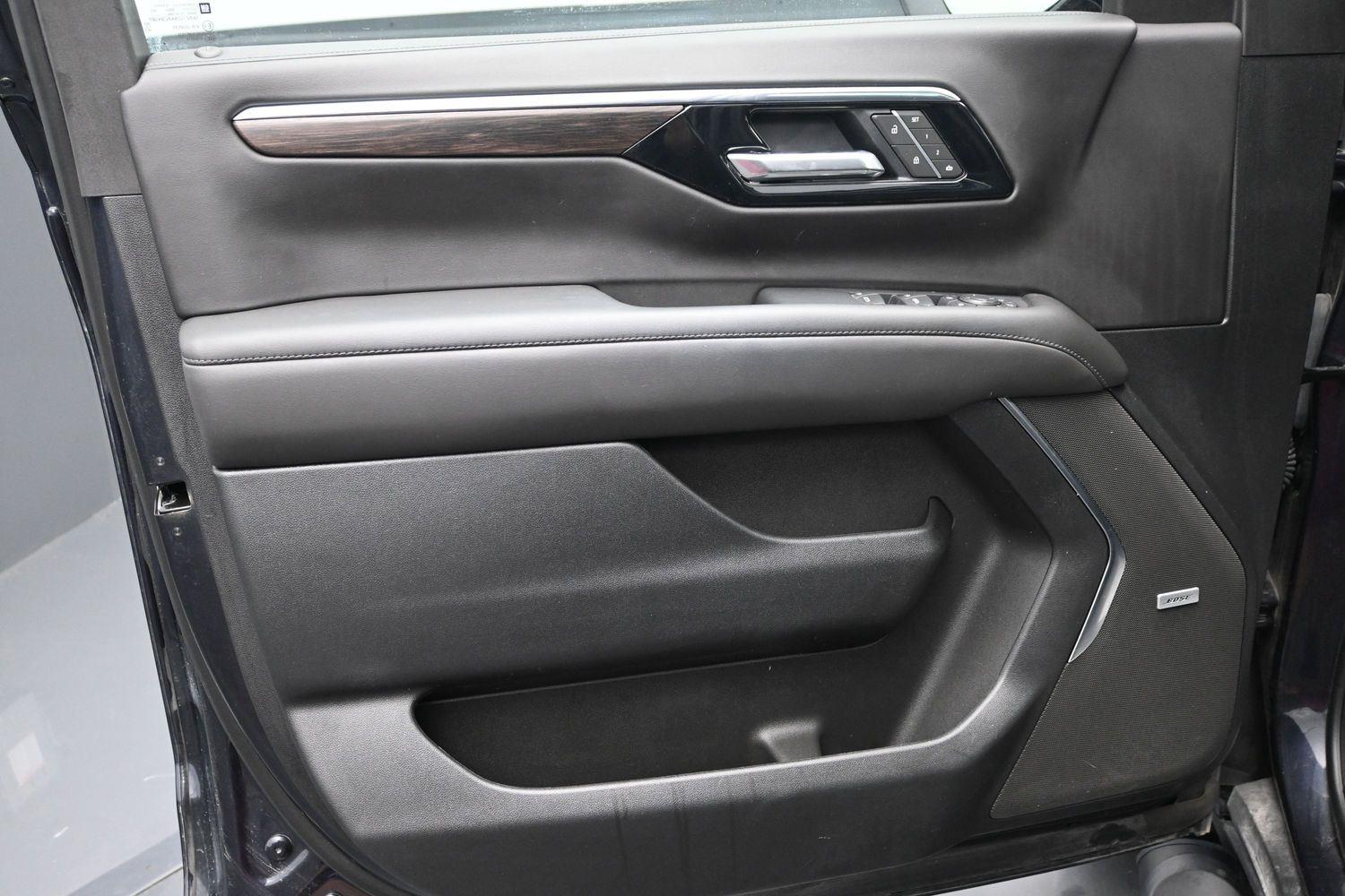 Used 2025 Dark Ash Metallic Chevrolet Z71 image 22