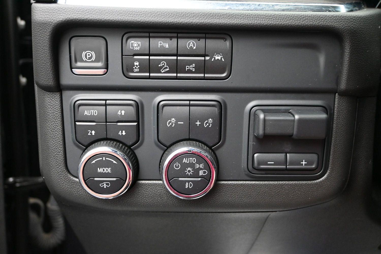 Used 2025 Dark Ash Metallic Chevrolet Z71 image 26