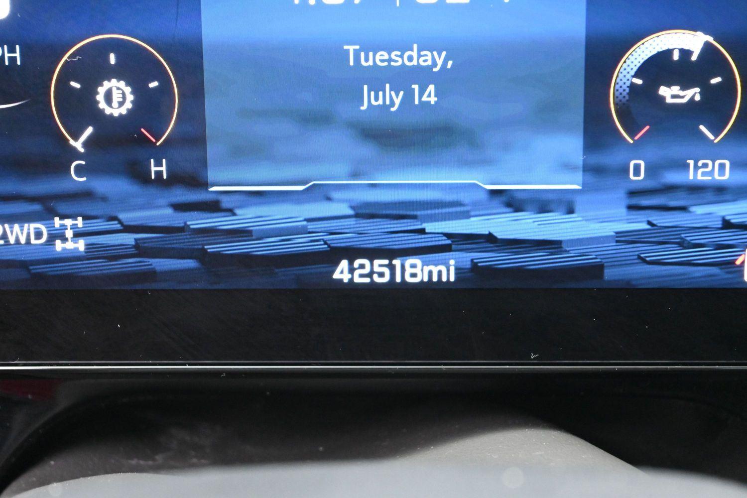 Used 2025 Dark Ash Metallic Chevrolet Z71 image 31