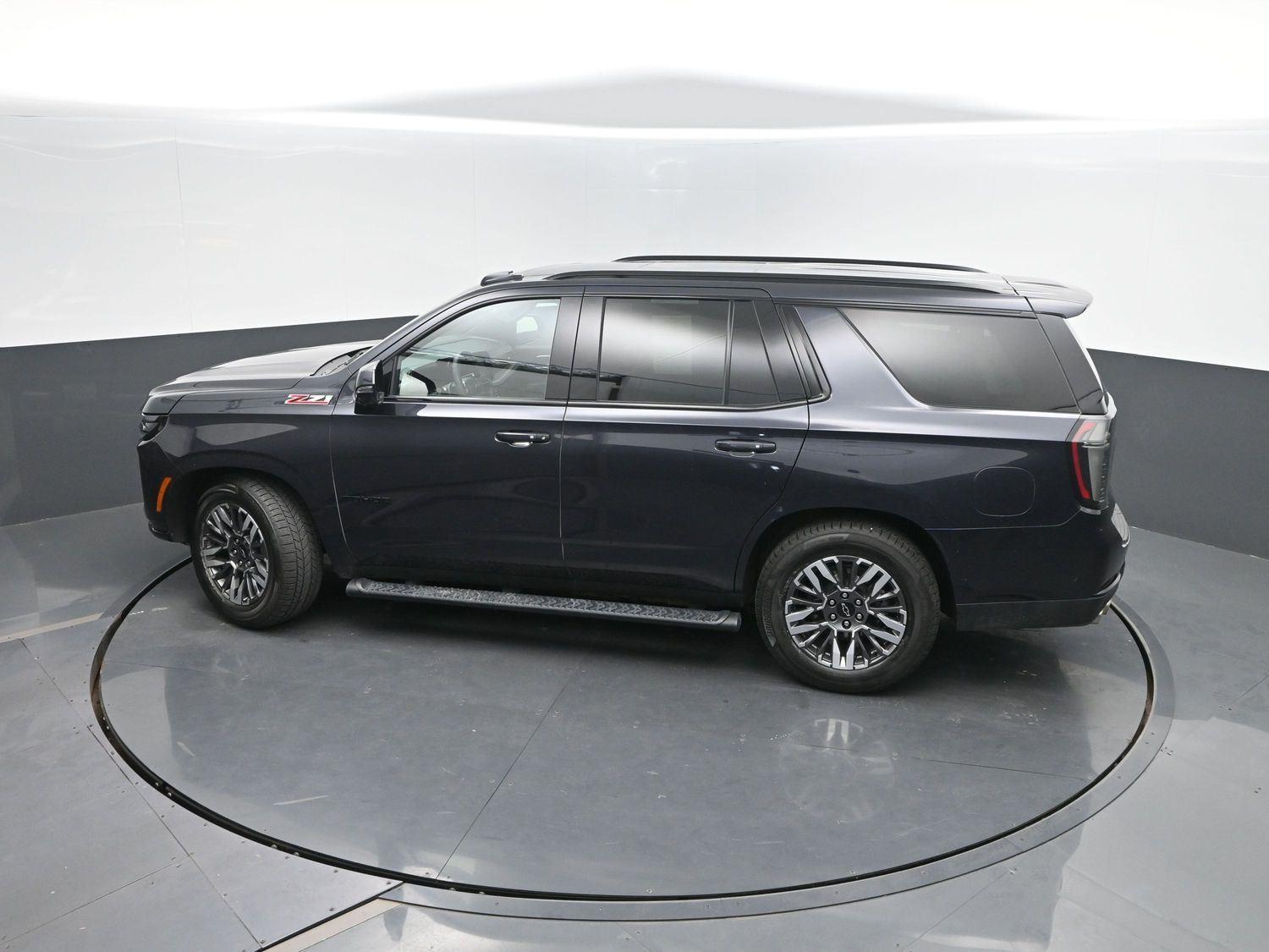 Used 2025 Dark Ash Metallic Chevrolet Z71 image 43