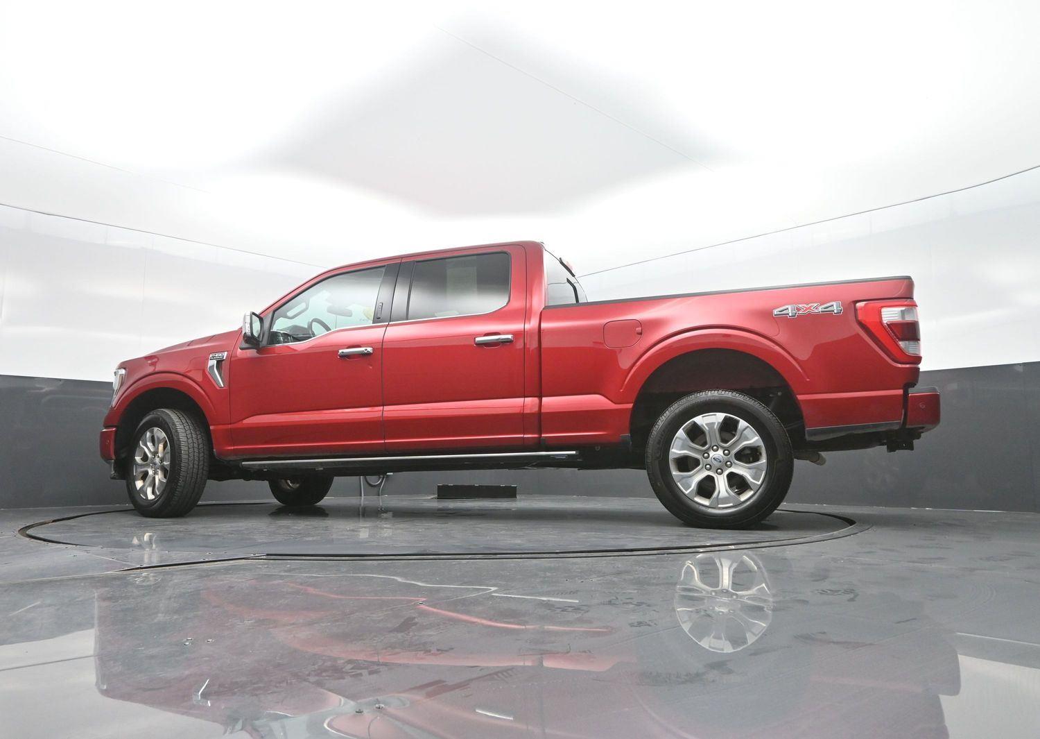 Used 2023 Rapid Red Metallic Tinted Clearcoat Ford Platinum image 39