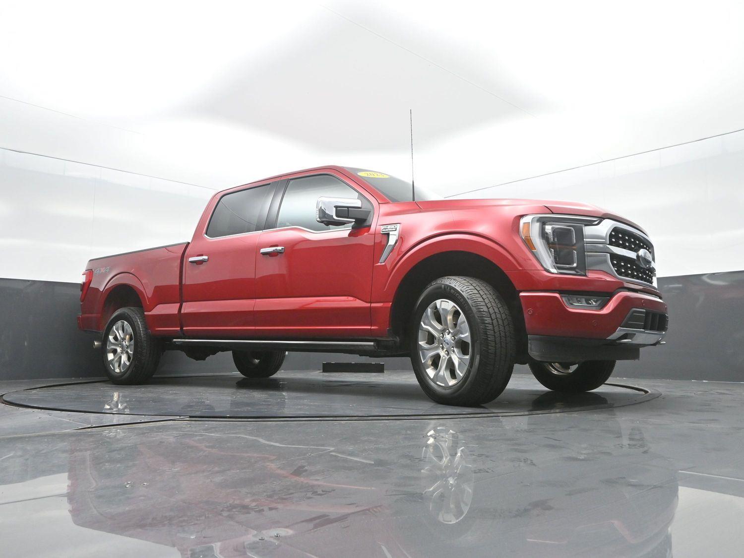 Used 2023 Rapid Red Metallic Tinted Clearcoat Ford Platinum image 41