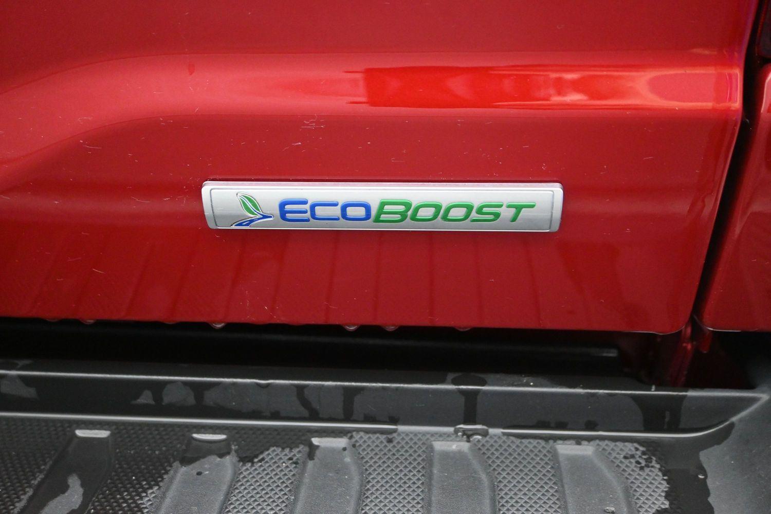 Used 2023 Rapid Red Metallic Tinted Clearcoat Ford Platinum image 17