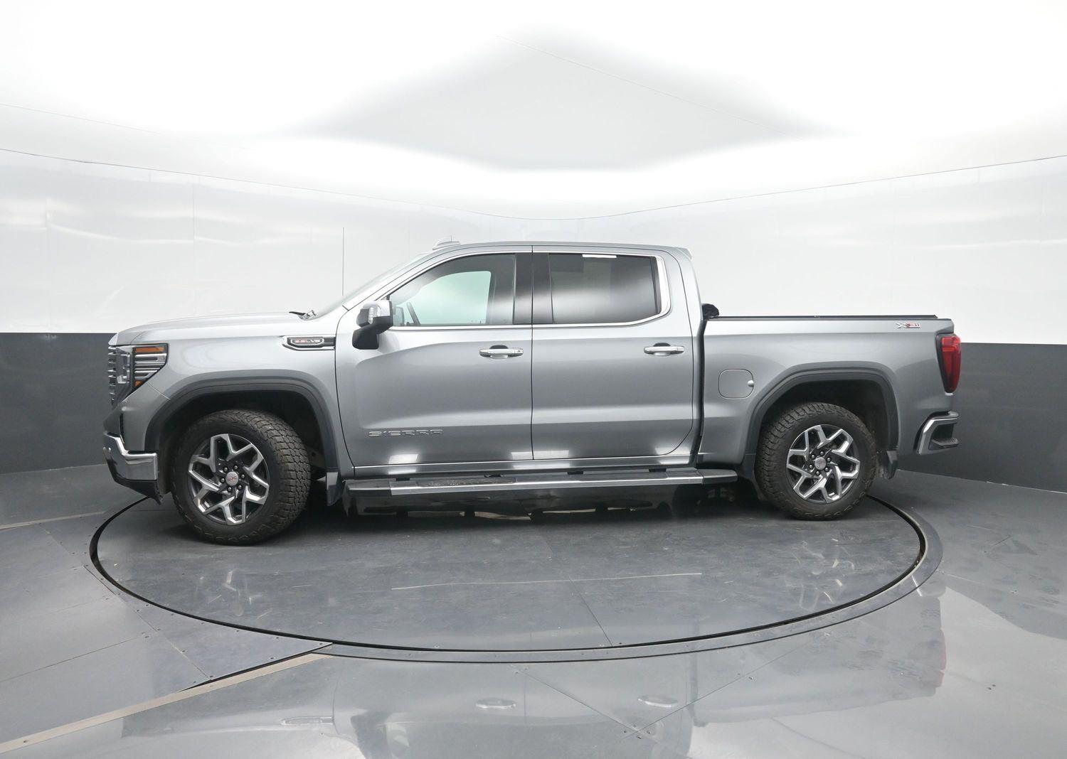 2023 GMC Sierra 1500 SLT Crew Cab 4WD