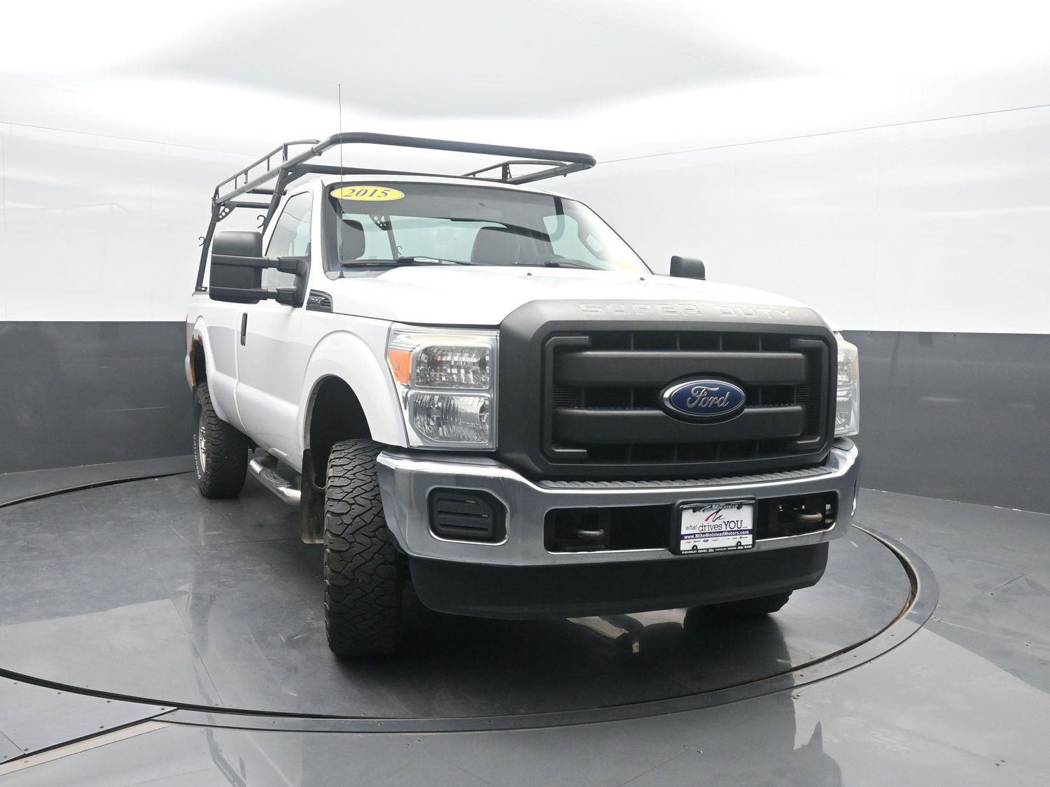 Used 2015 Oxford White FORD  image 31