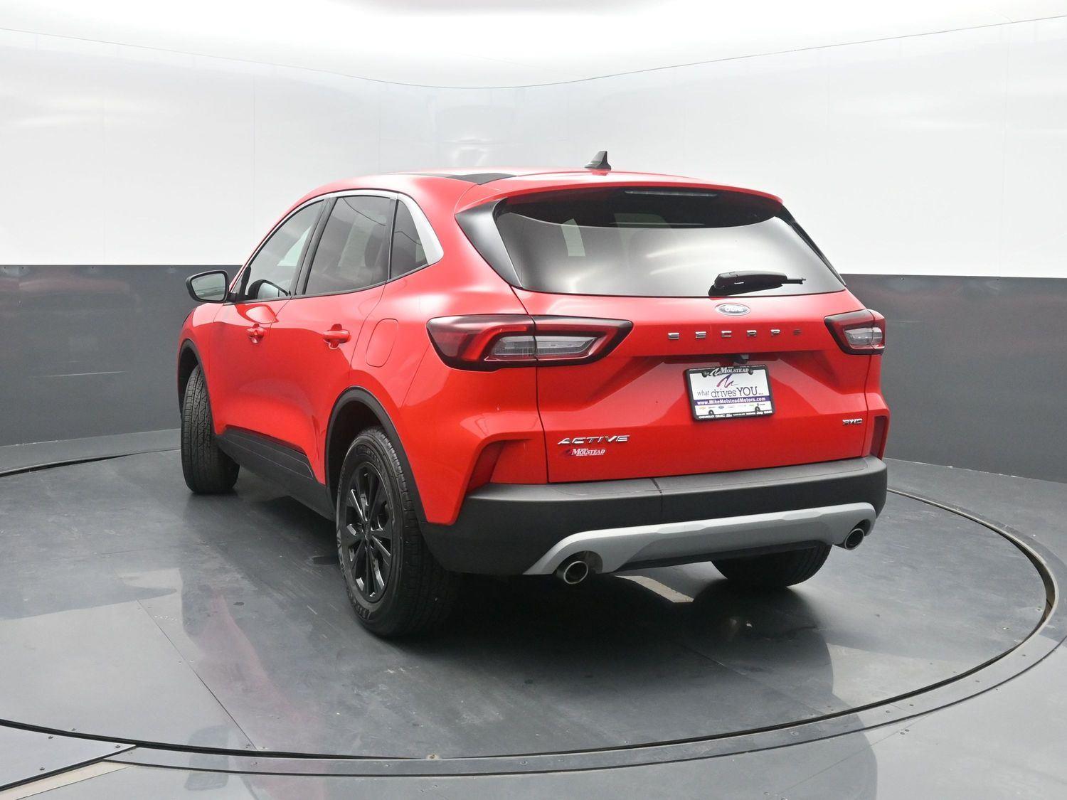 Used 2024 Race Red Ford Active image 39