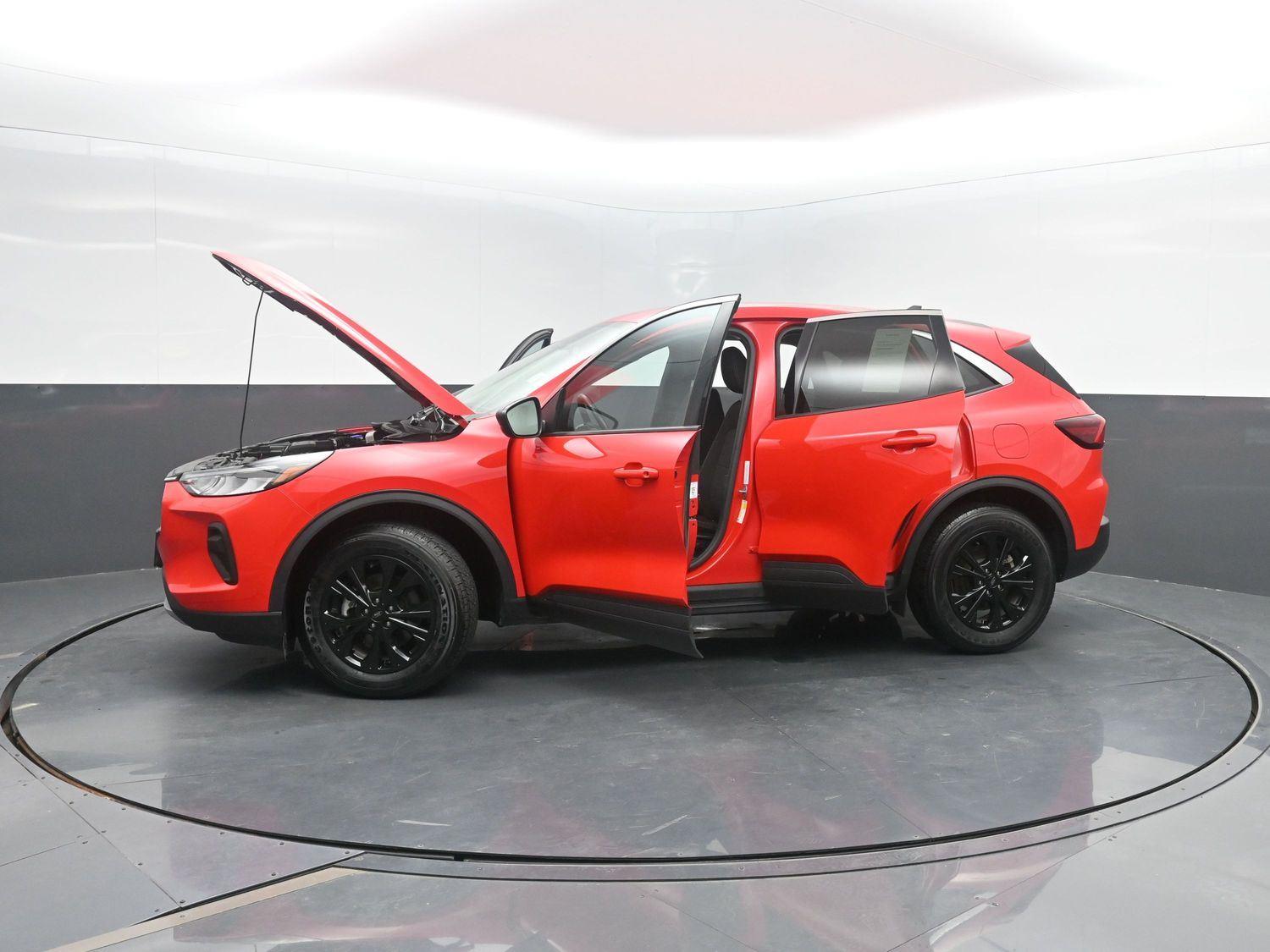 Used 2024 Race Red Ford Active image 44
