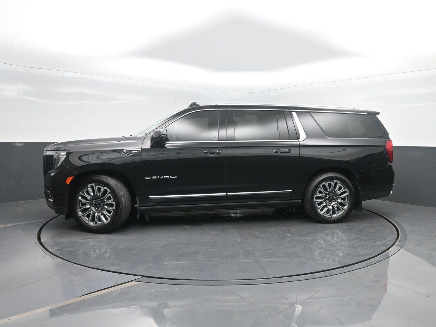 Onyx Black 2023 GMC Yukon XL SUV / Crossover Four-Wheel Drive Automatic