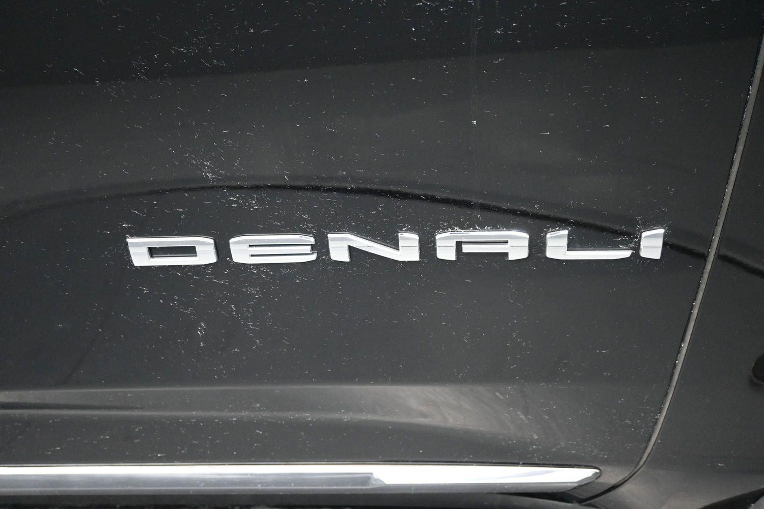 Used 2023 Onyx Black GMC Denali Ultimate image 7
