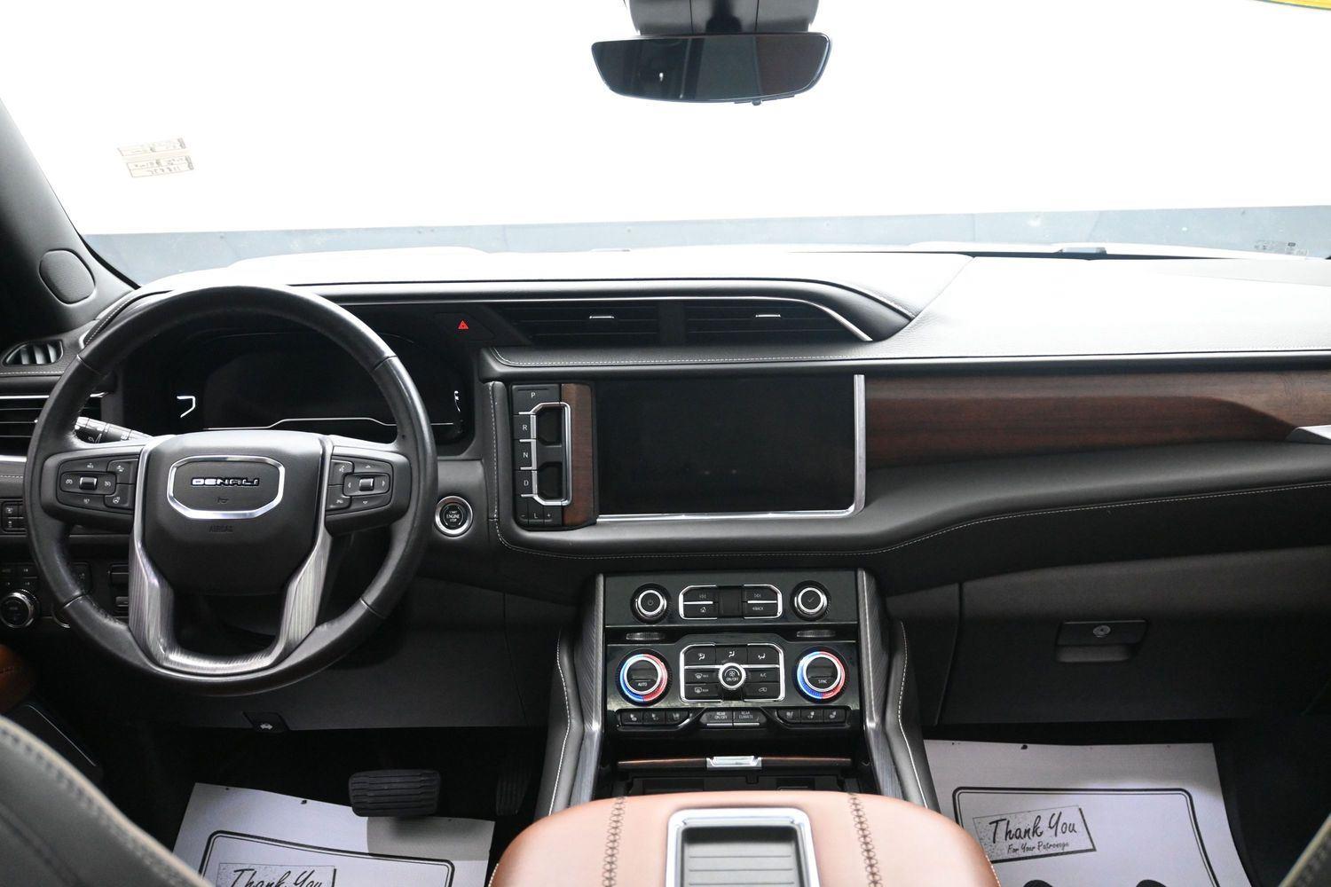 Used 2023 Onyx Black GMC Denali Ultimate image 16
