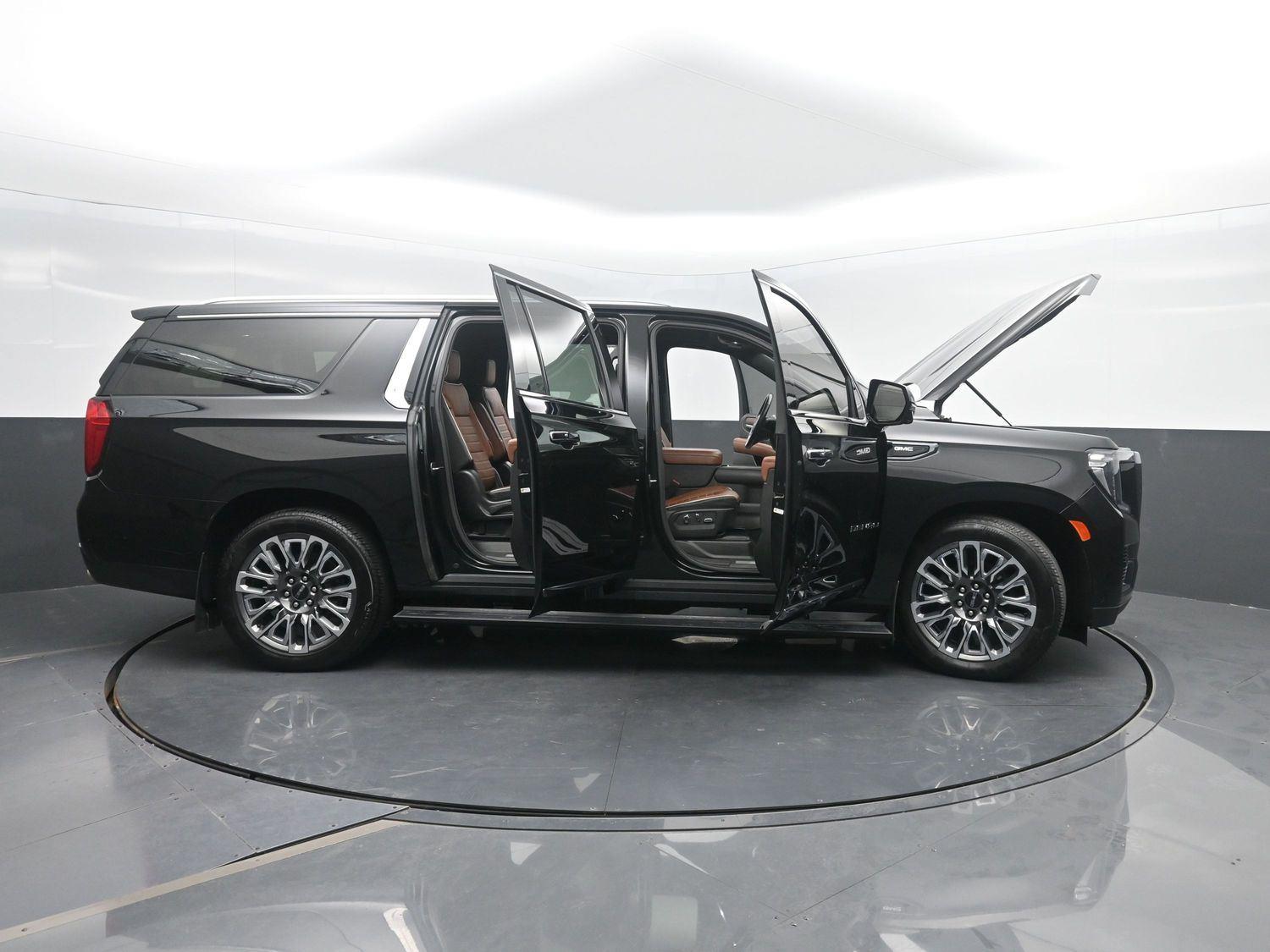 Used 2023 Onyx Black GMC Denali Ultimate image 56