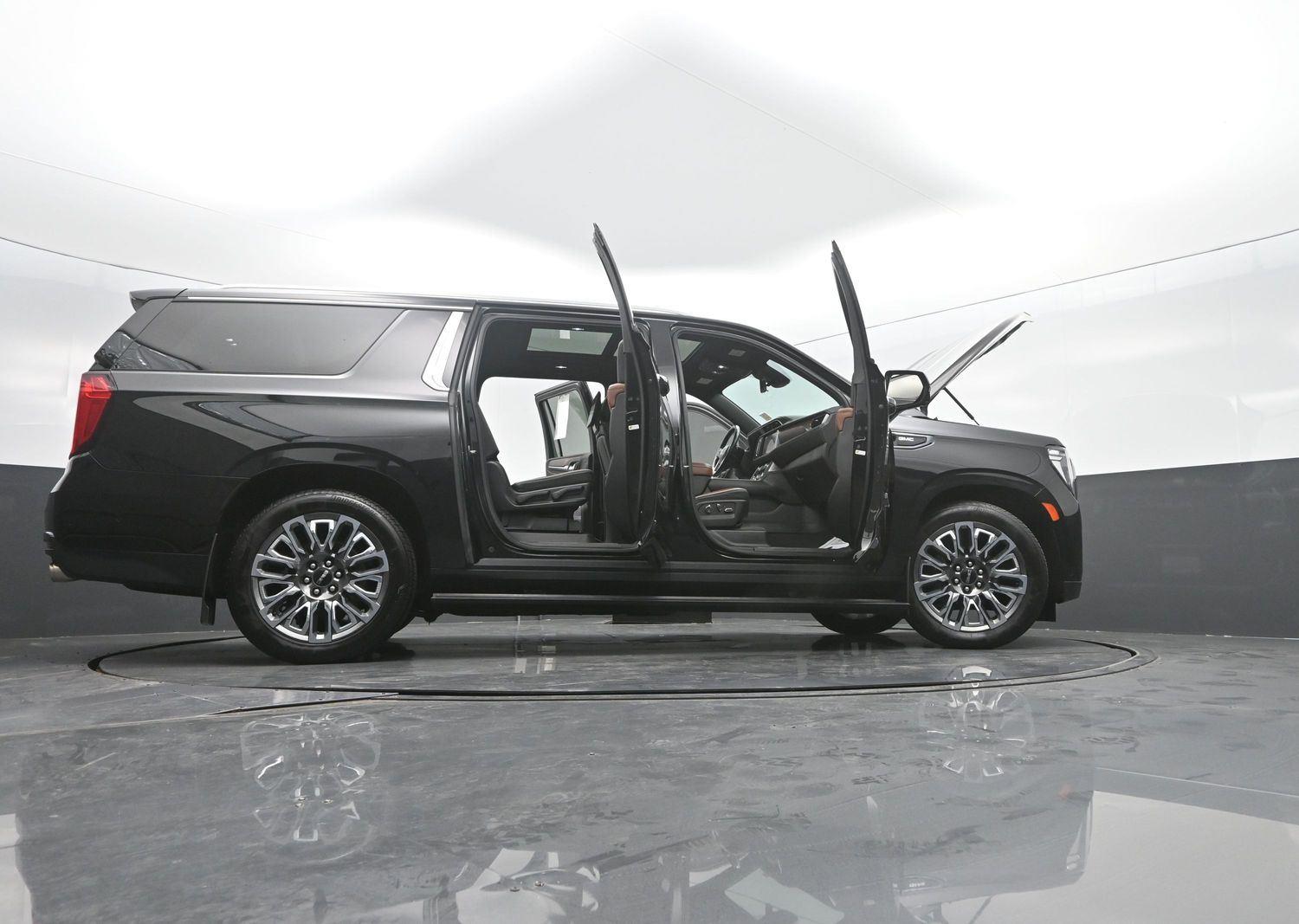 Used 2023 Onyx Black GMC Denali Ultimate image 60