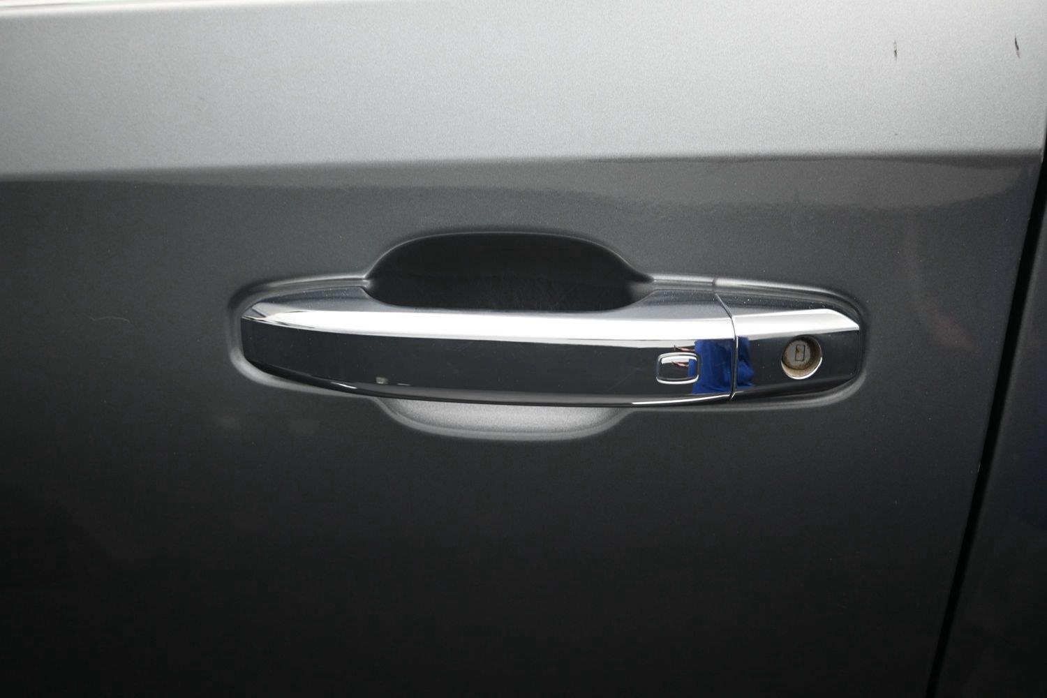 Used 2019 Satin Steel Metallic GMC SLT image 18