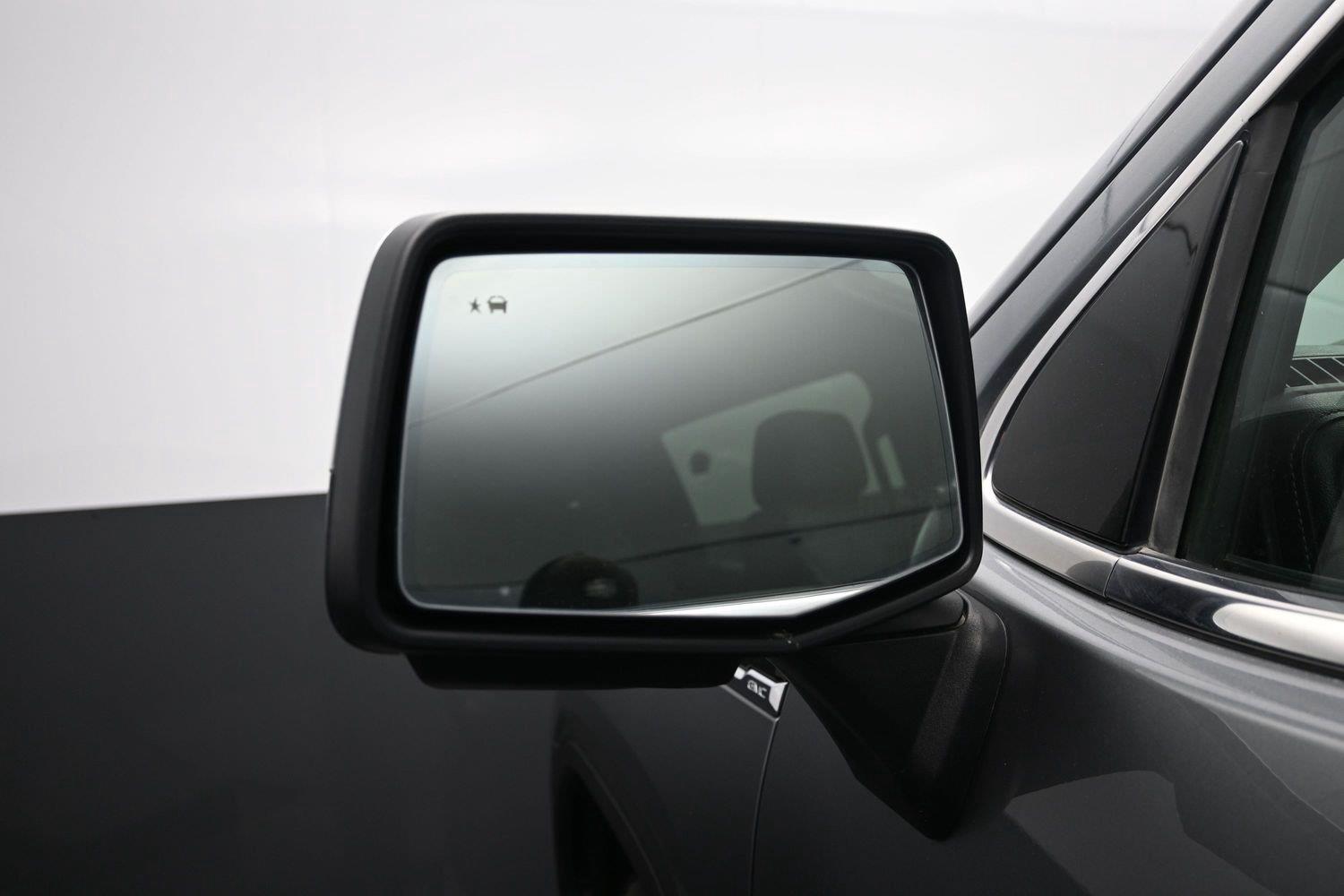 Used 2019 Satin Steel Metallic GMC SLT image 19
