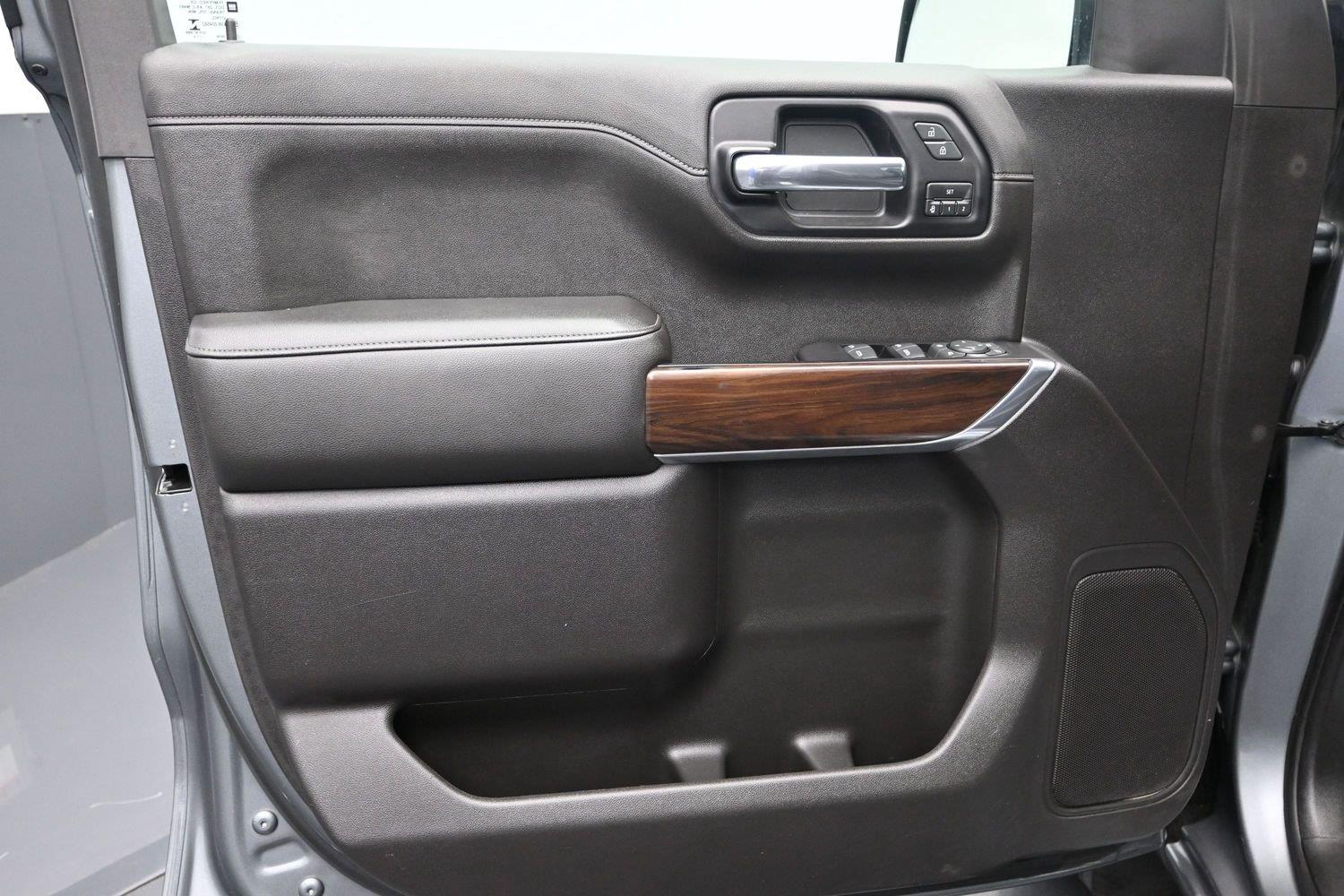 Used 2019 Satin Steel Metallic GMC SLT image 20