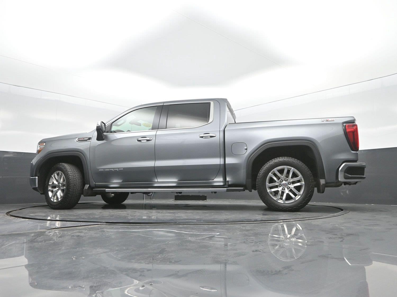 Used 2019 Satin Steel Metallic GMC SLT image 35