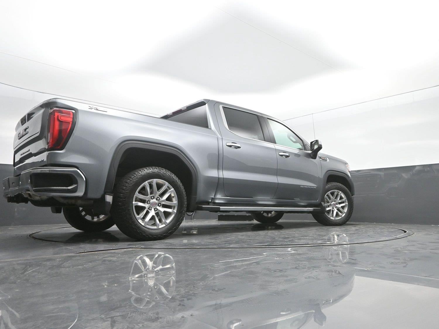 Used 2019 Satin Steel Metallic GMC SLT image 36