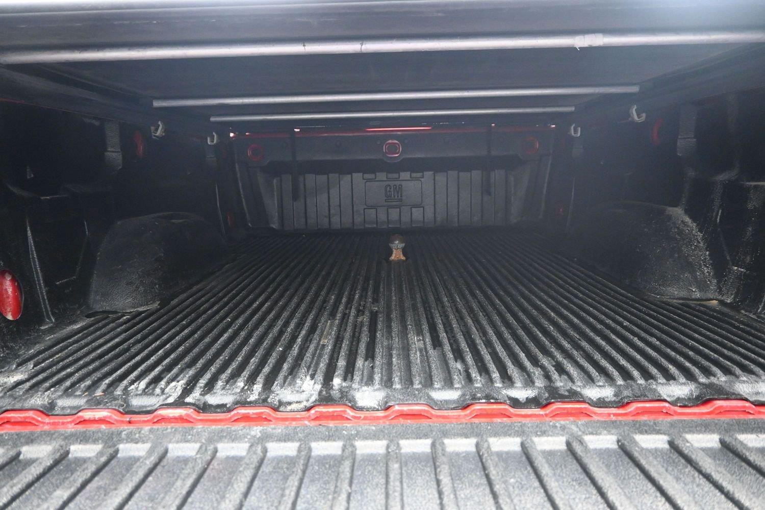 Used 2015 Fire Red GMC SLT image 17