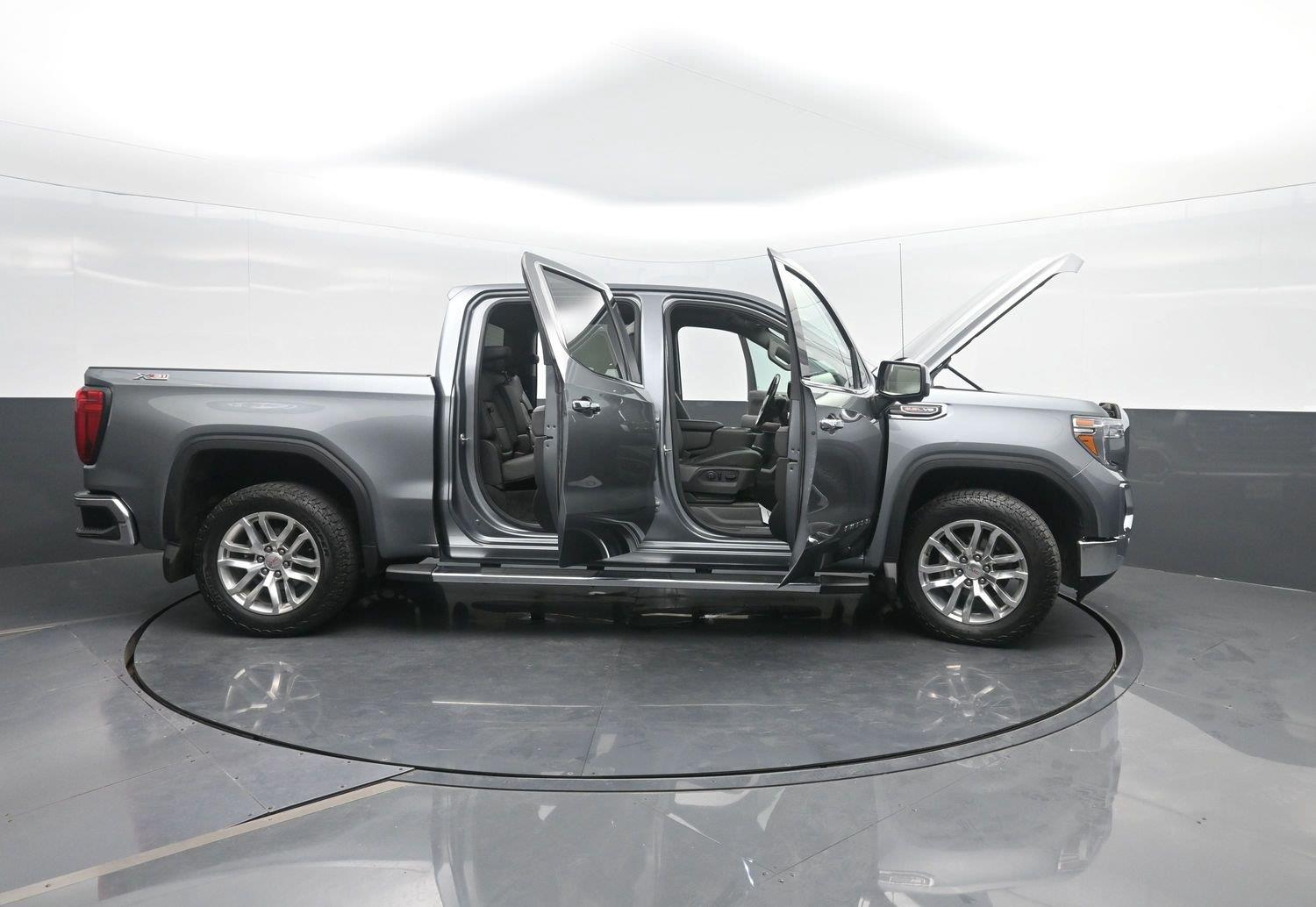 Used 2019 Satin Steel Metallic GMC SLT image 49