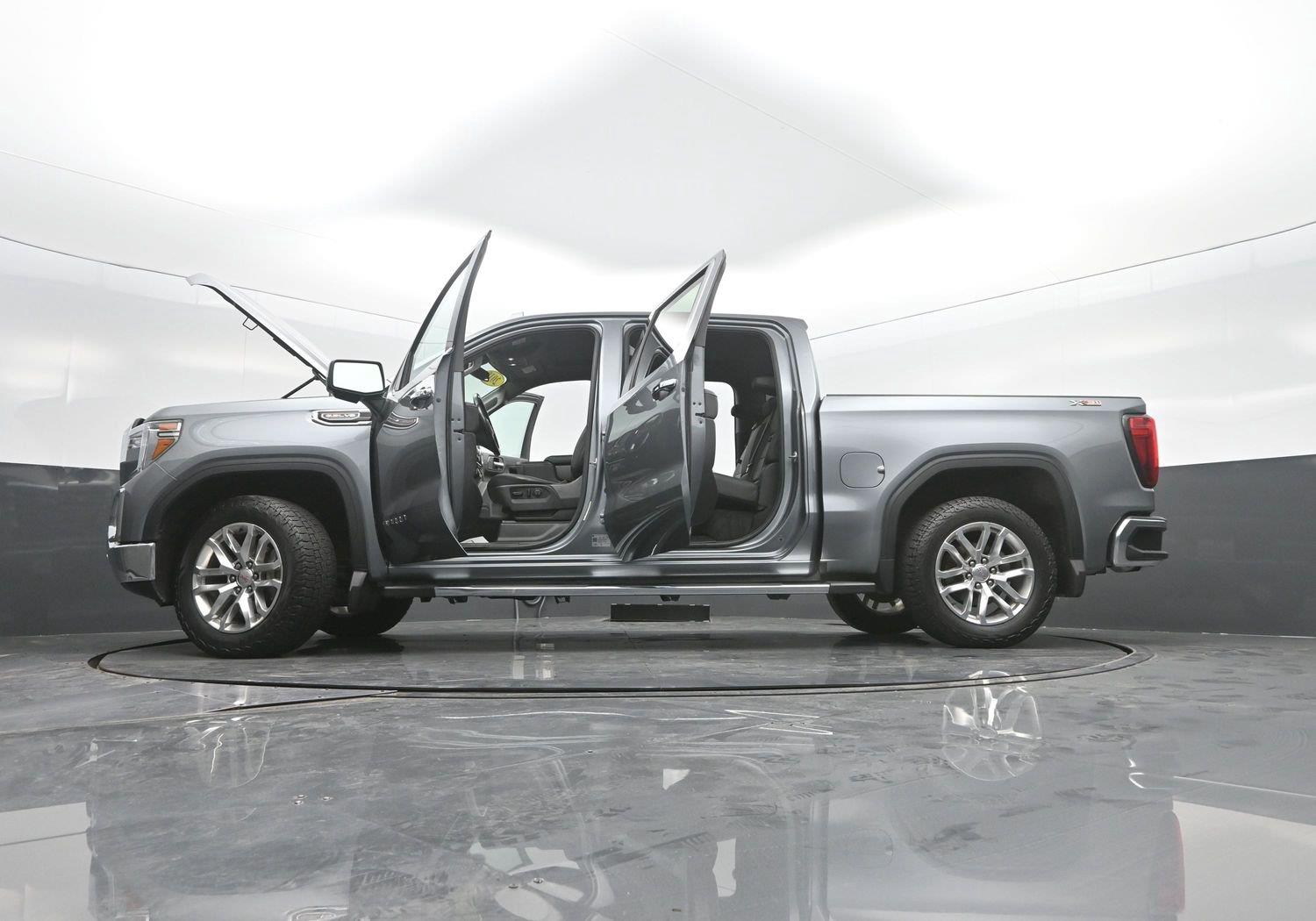 Used 2019 Satin Steel Metallic GMC SLT image 52