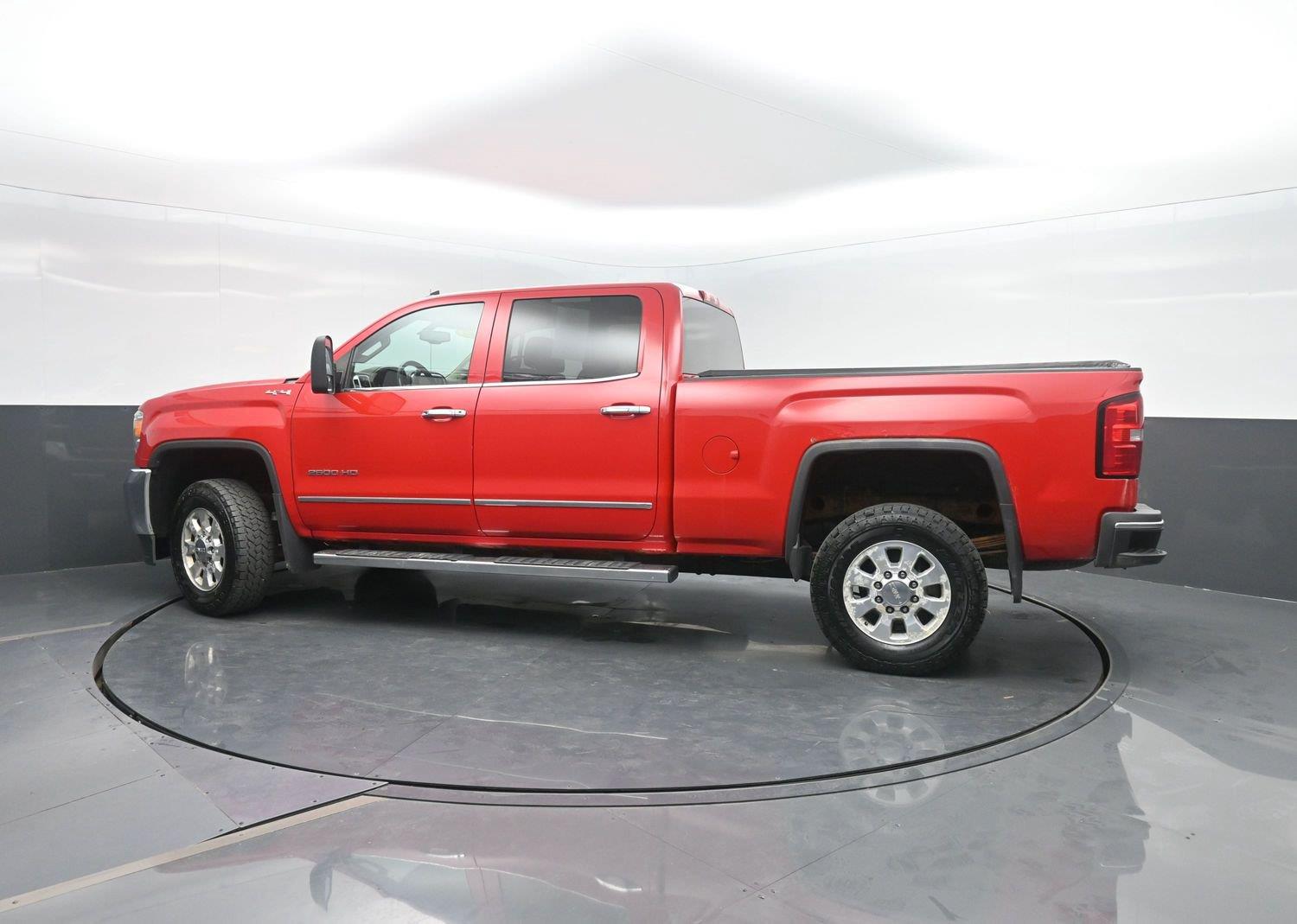 Used 2015 Fire Red GMC SLT image 42