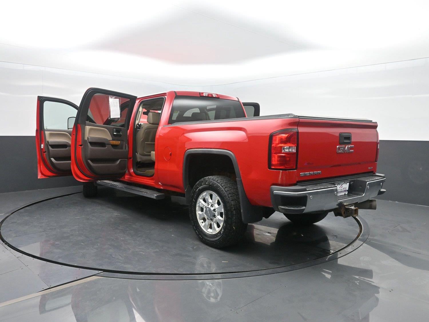 Used 2015 Fire Red GMC SLT image 48
