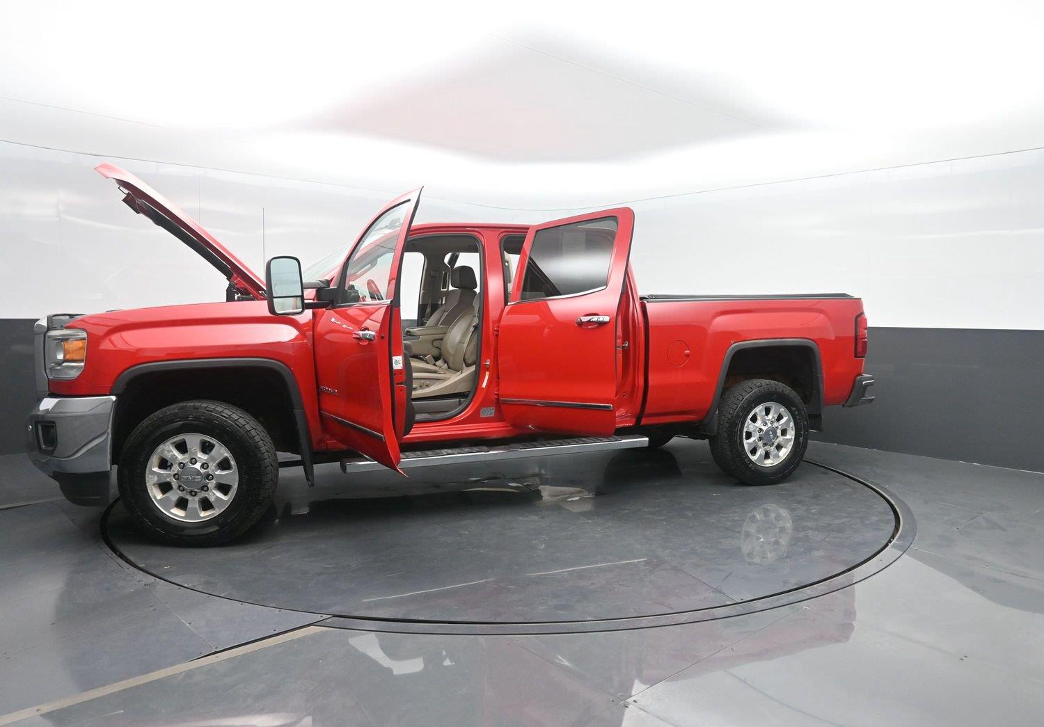Used 2015 Fire Red GMC SLT image 50