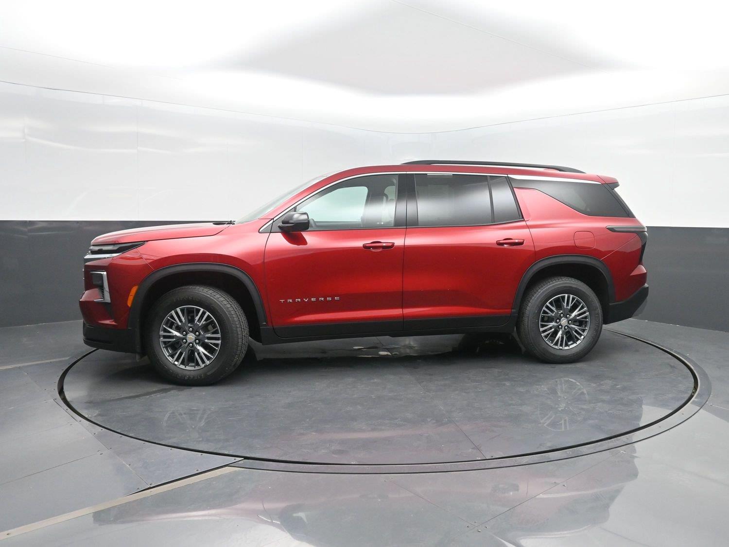 Radiant Red Tintcoat 2024 Chevrolet Traverse SUV / Crossover Front-Wheel Drive 8-Speed Automatic