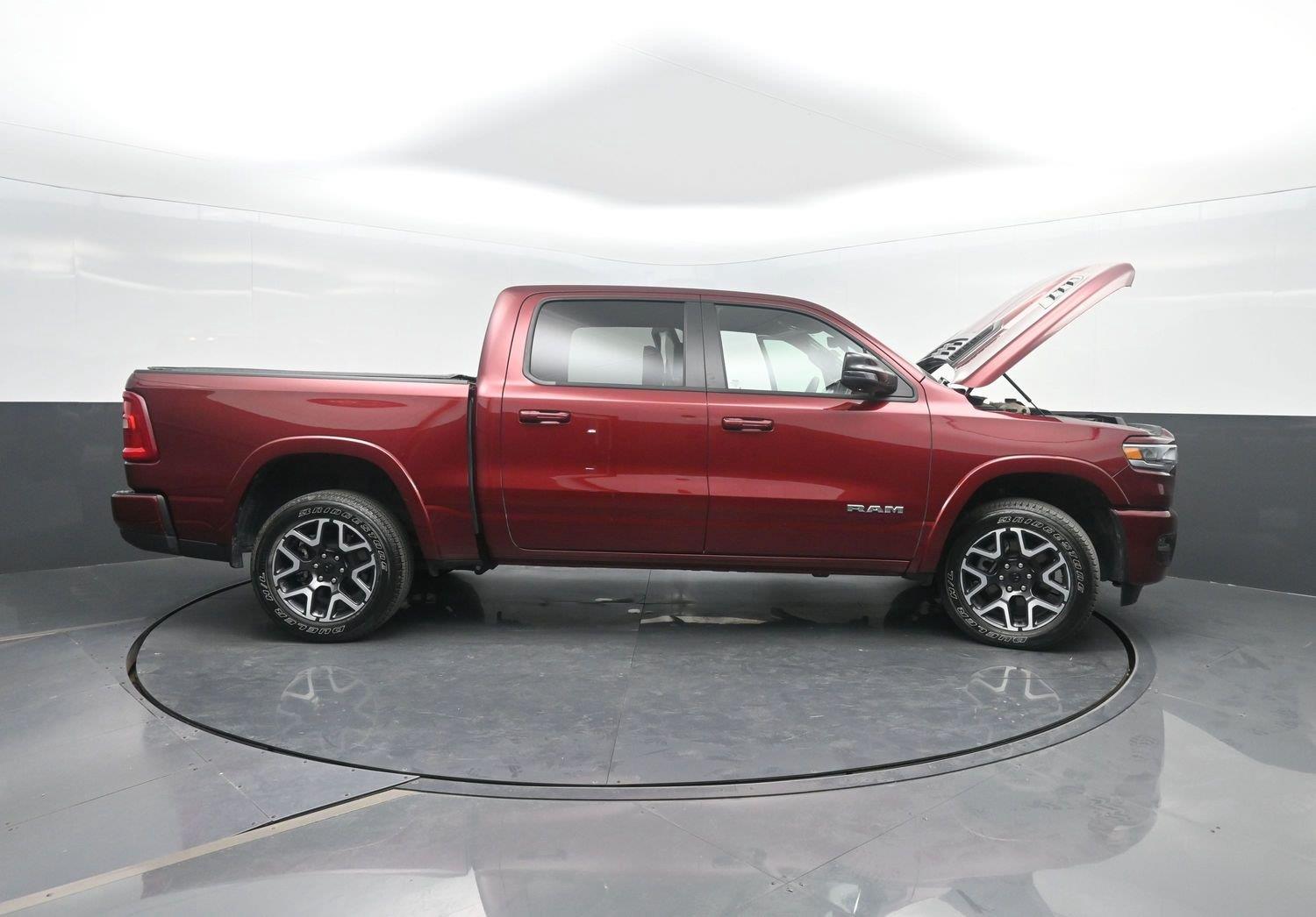 Used 2025 Delmonico Red Pearlcoat Ram Laramie image 50