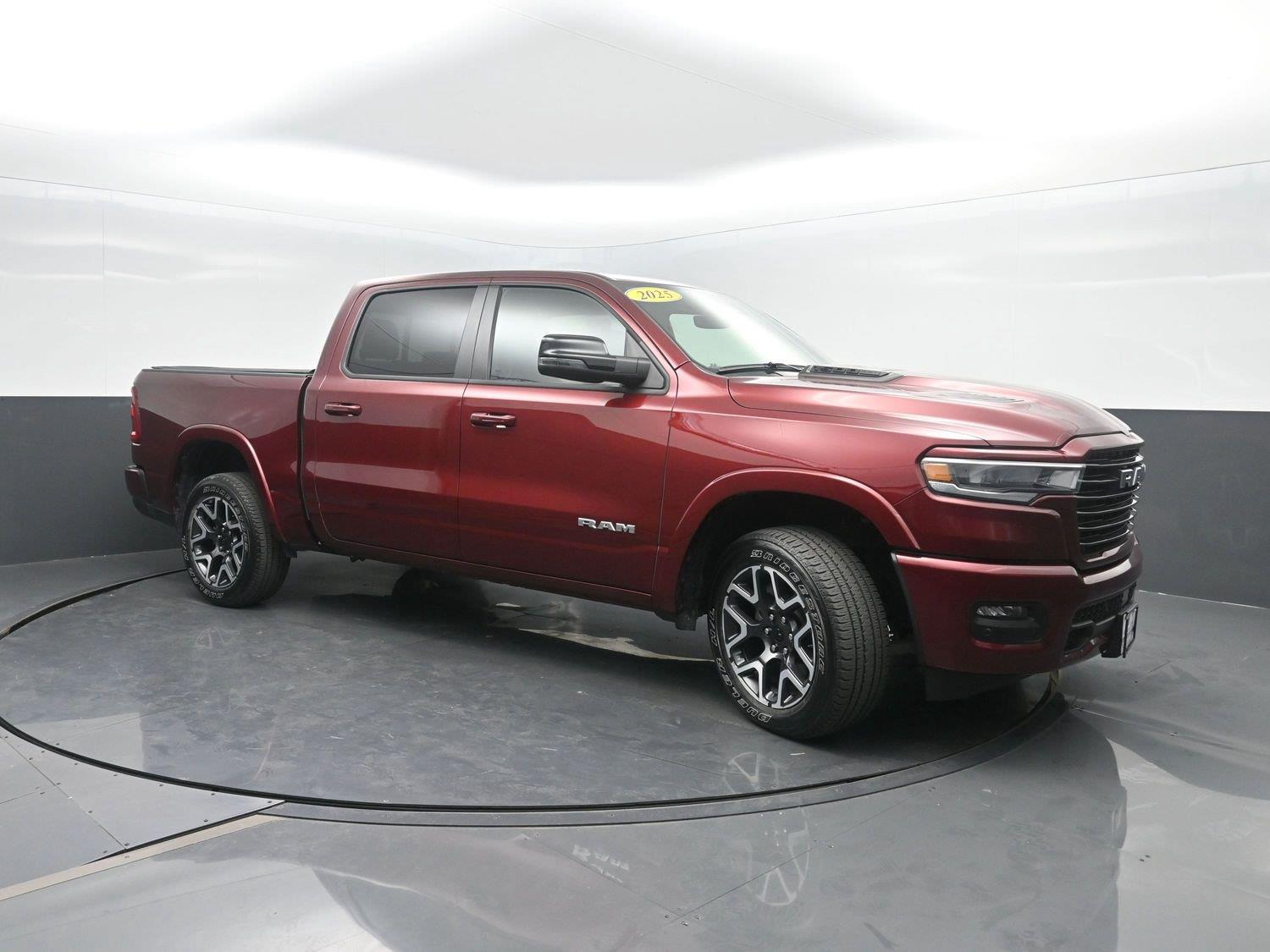 Used 2025 Delmonico Red Pearlcoat Ram Laramie image 4