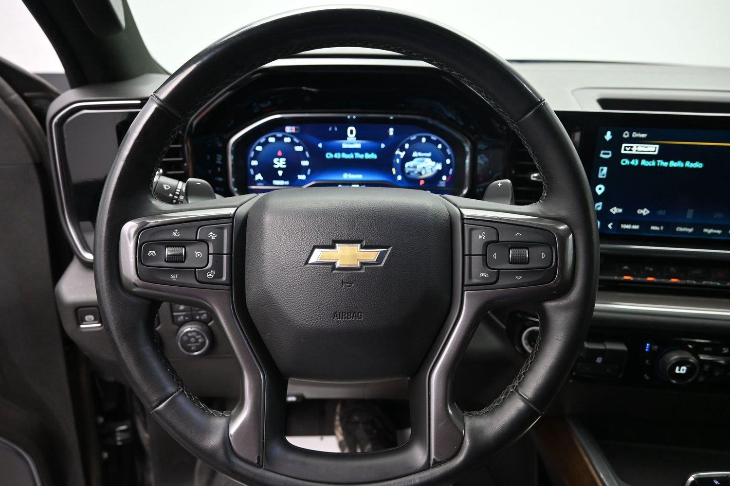 Used 2025 Black Chevrolet High Country image 30