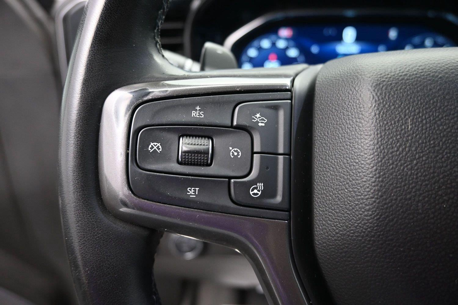 Used 2025 Black Chevrolet High Country image 31