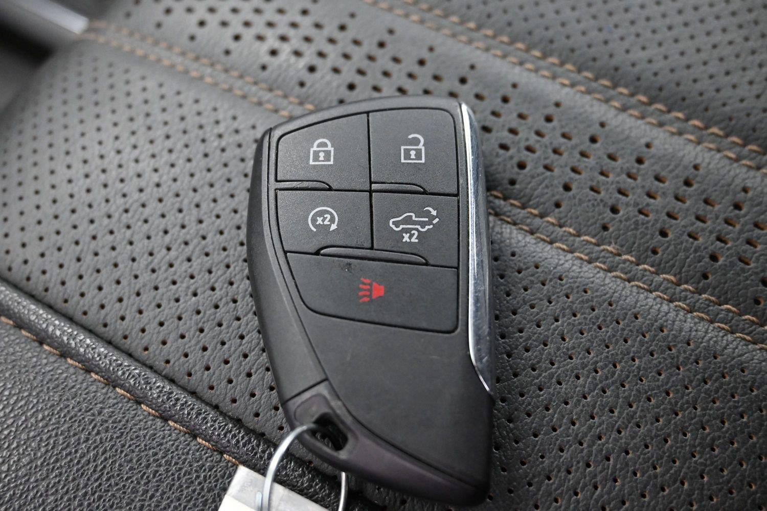 Used 2025 Black Chevrolet High Country image 41
