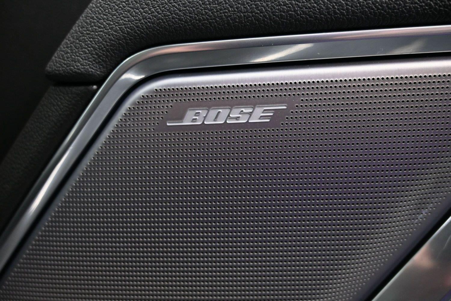 Used 2025 Black Chevrolet High Country image 12