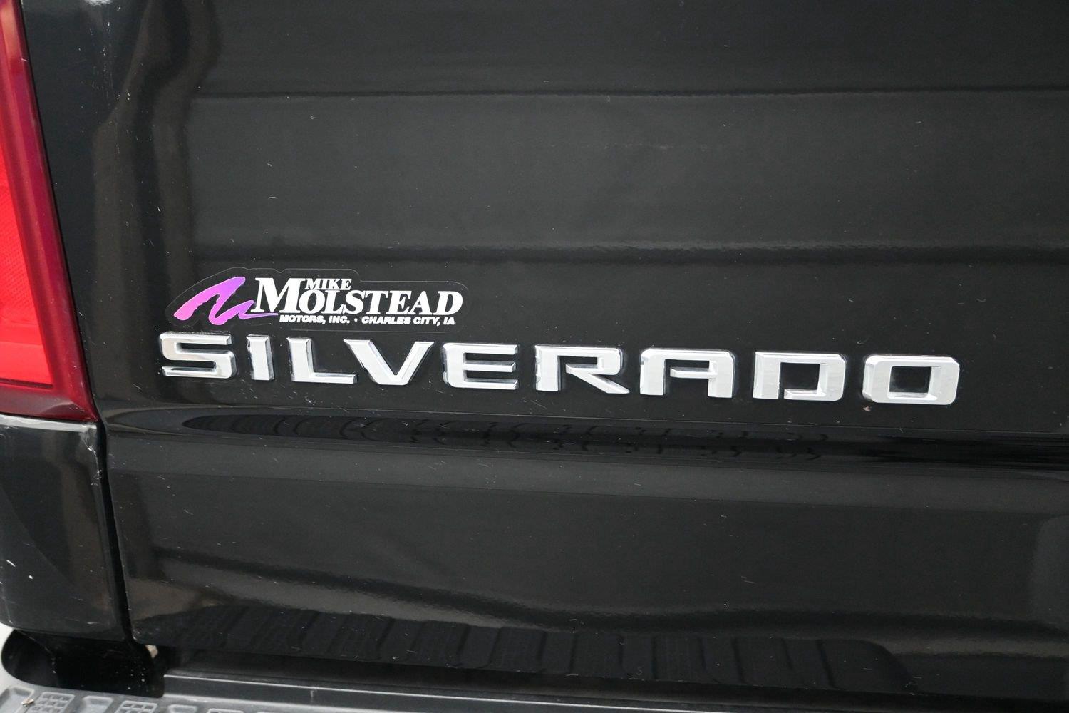 Used 2025 Black Chevrolet High Country image 20