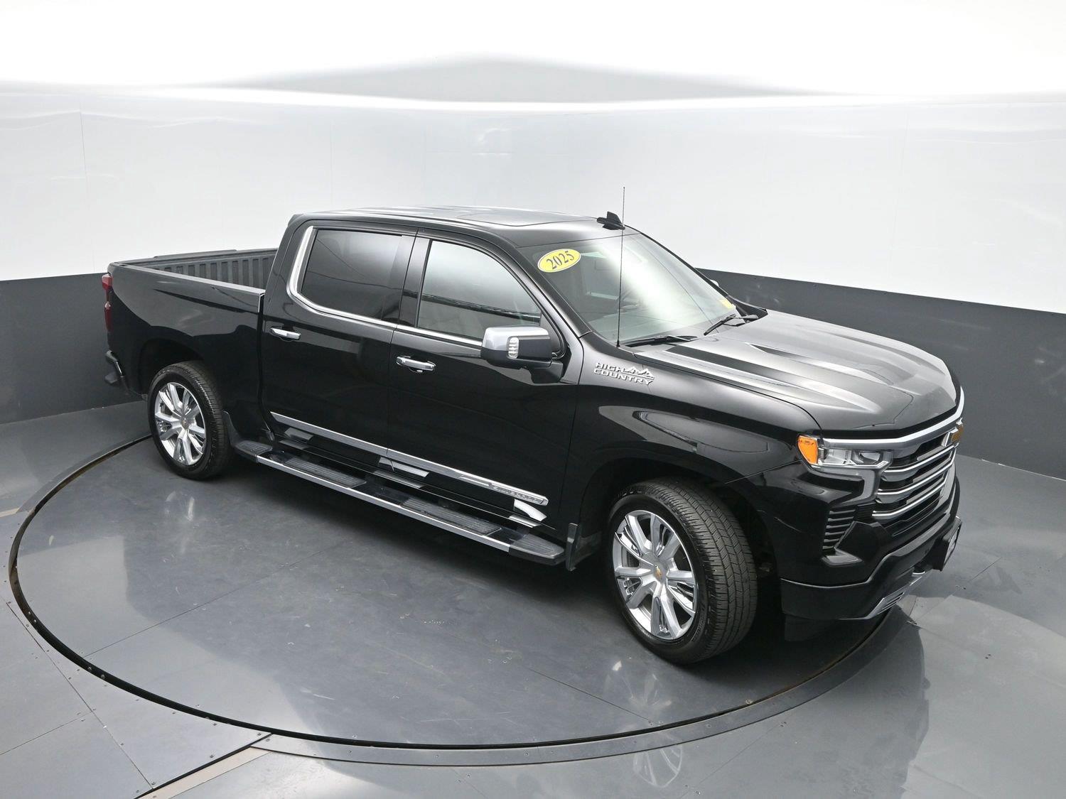 Used 2025 Black Chevrolet High Country image 48