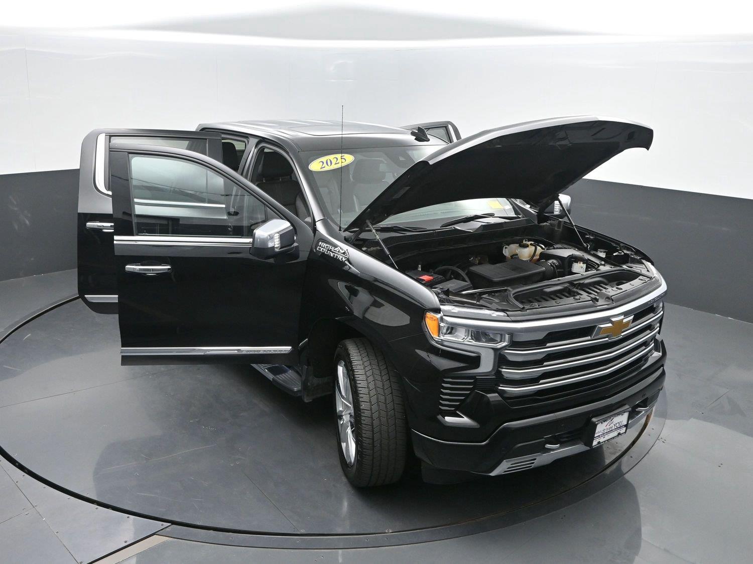 Used 2025 Black Chevrolet High Country image 53