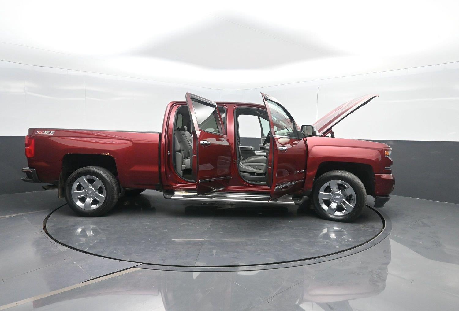 Used 2017 Siren Red Tintcoat Chevrolet LTZ image 49