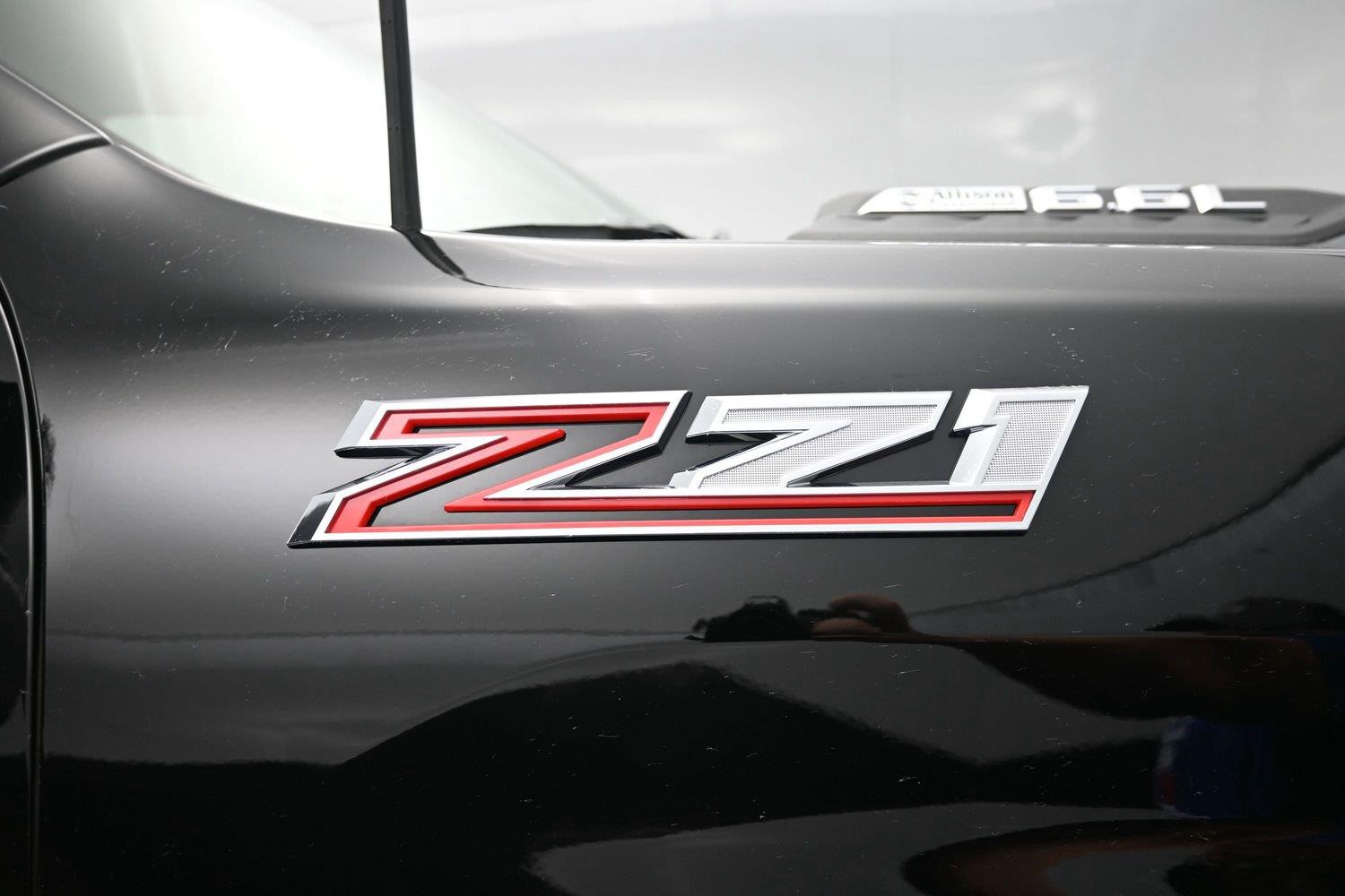 Used 2026 Black Chevrolet LT image 8