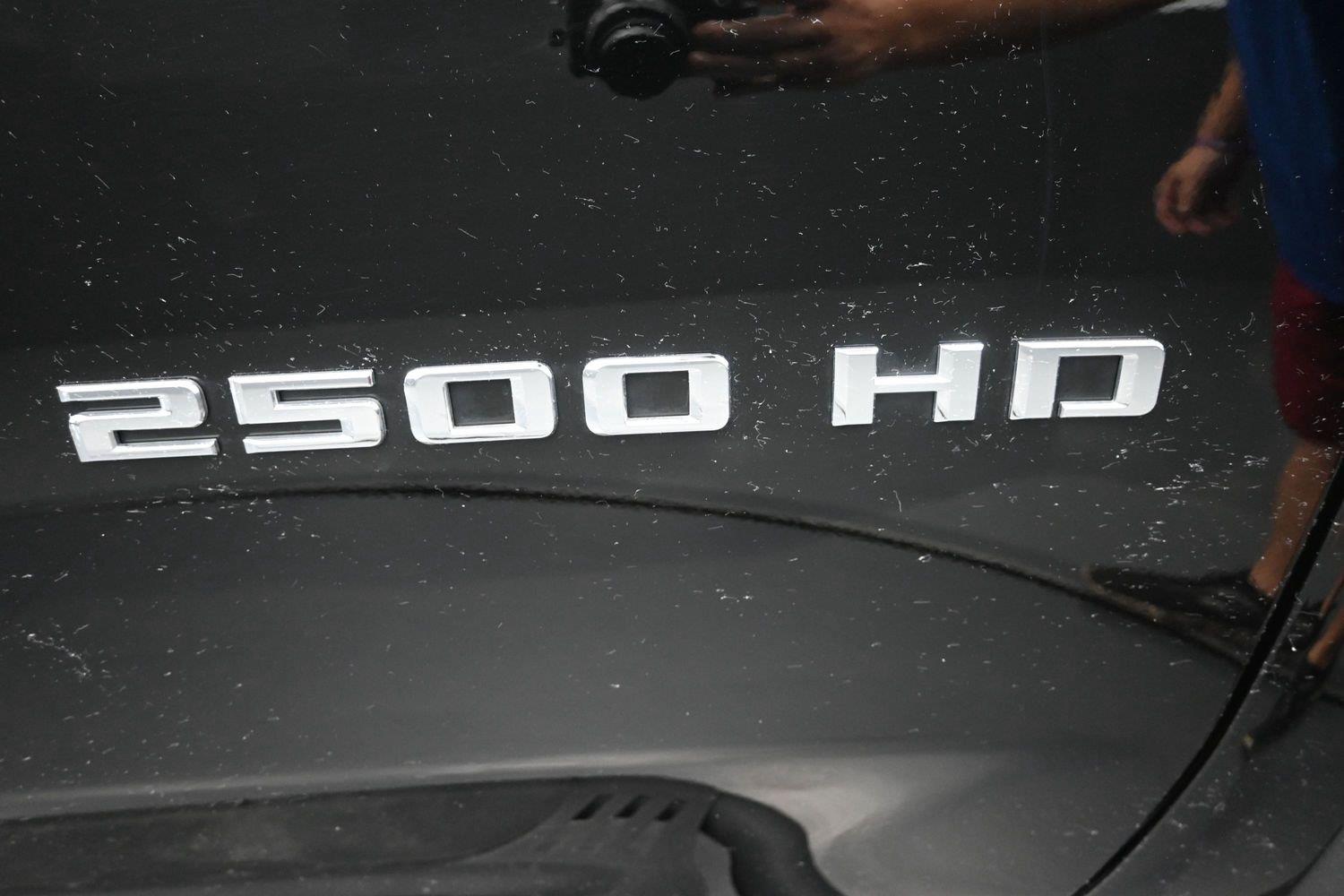 Used 2026 Black Chevrolet LT image 9