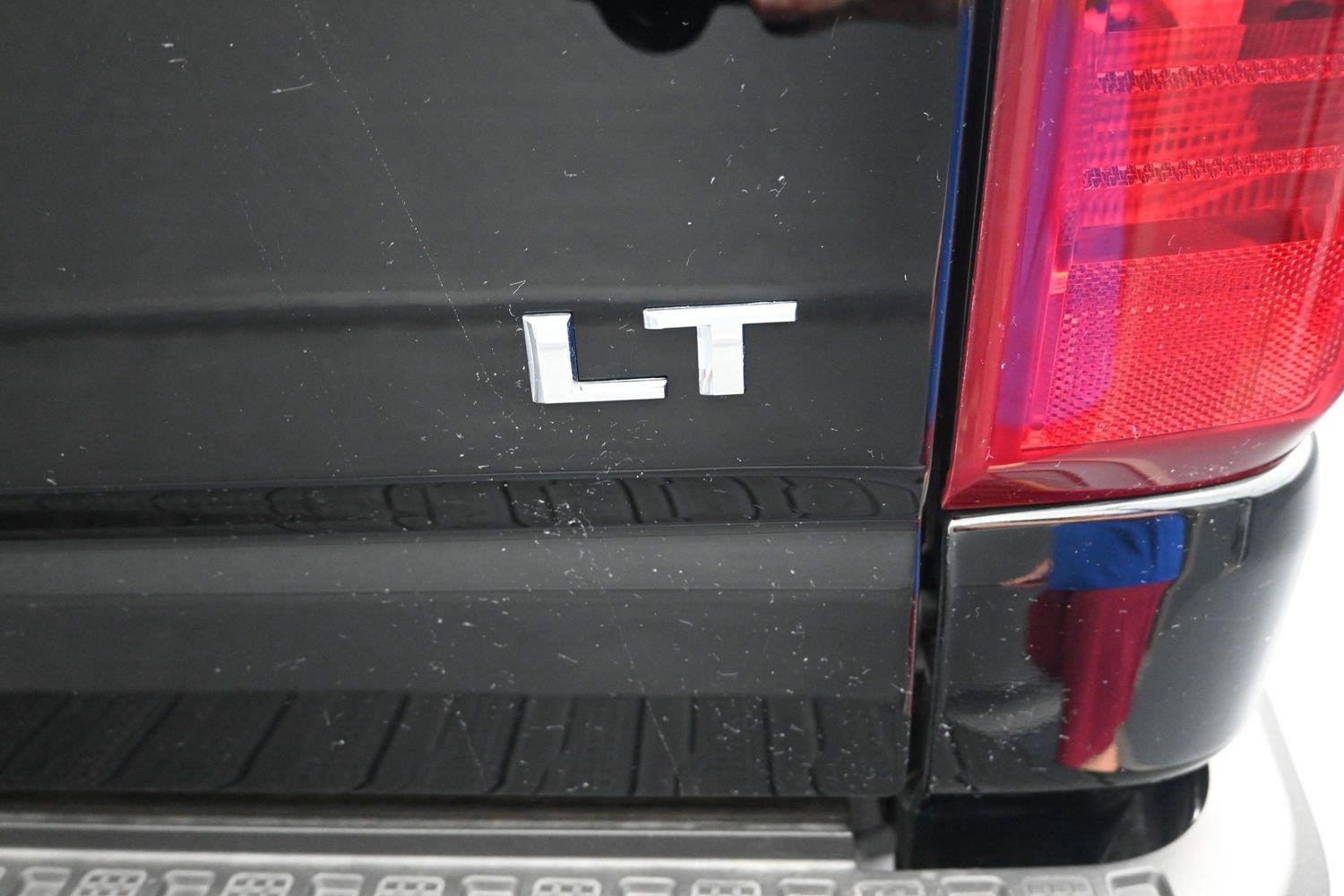 Used 2026 Black Chevrolet LT image 17