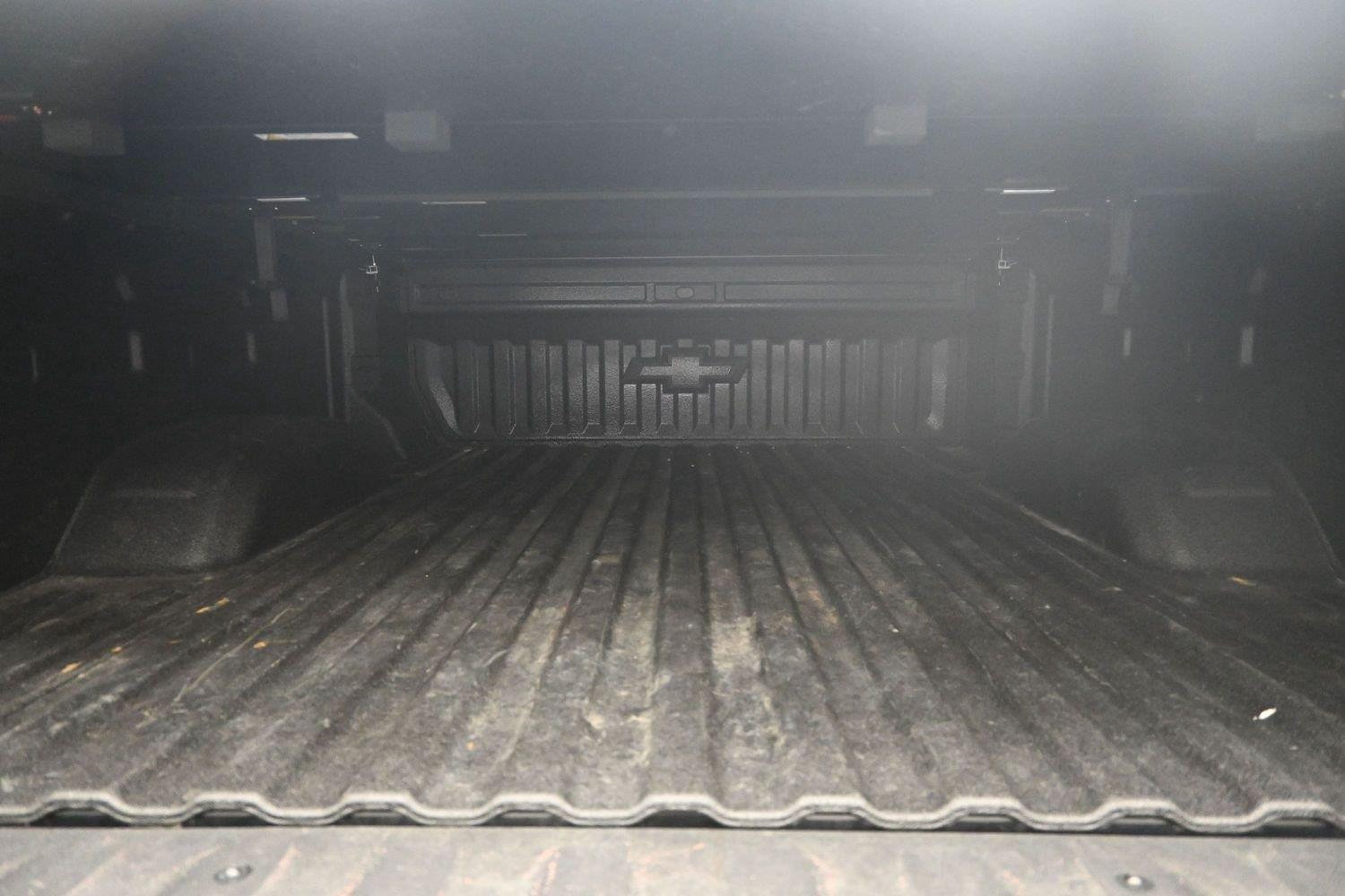 Used 2026 Black Chevrolet LT image 19