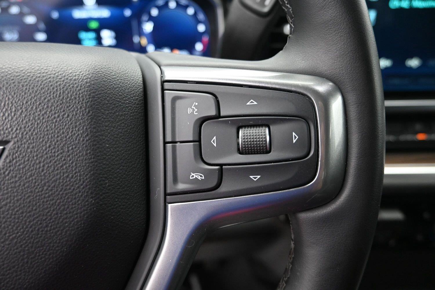 Used 2026 Black Chevrolet LT image 29