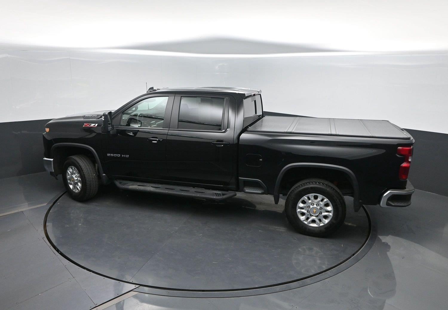 Used 2026 Black Chevrolet LT image 42